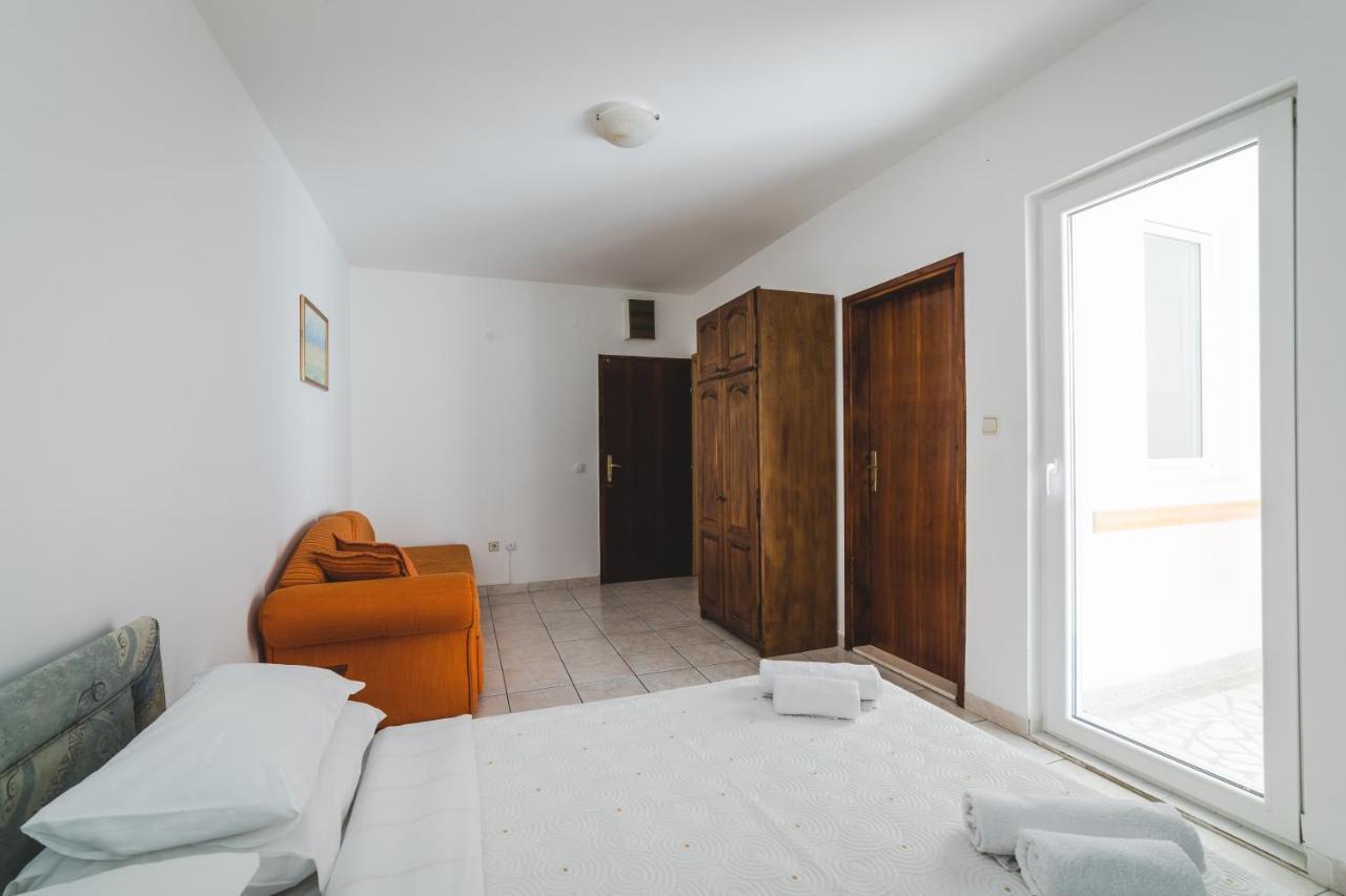 Memidz Guest house