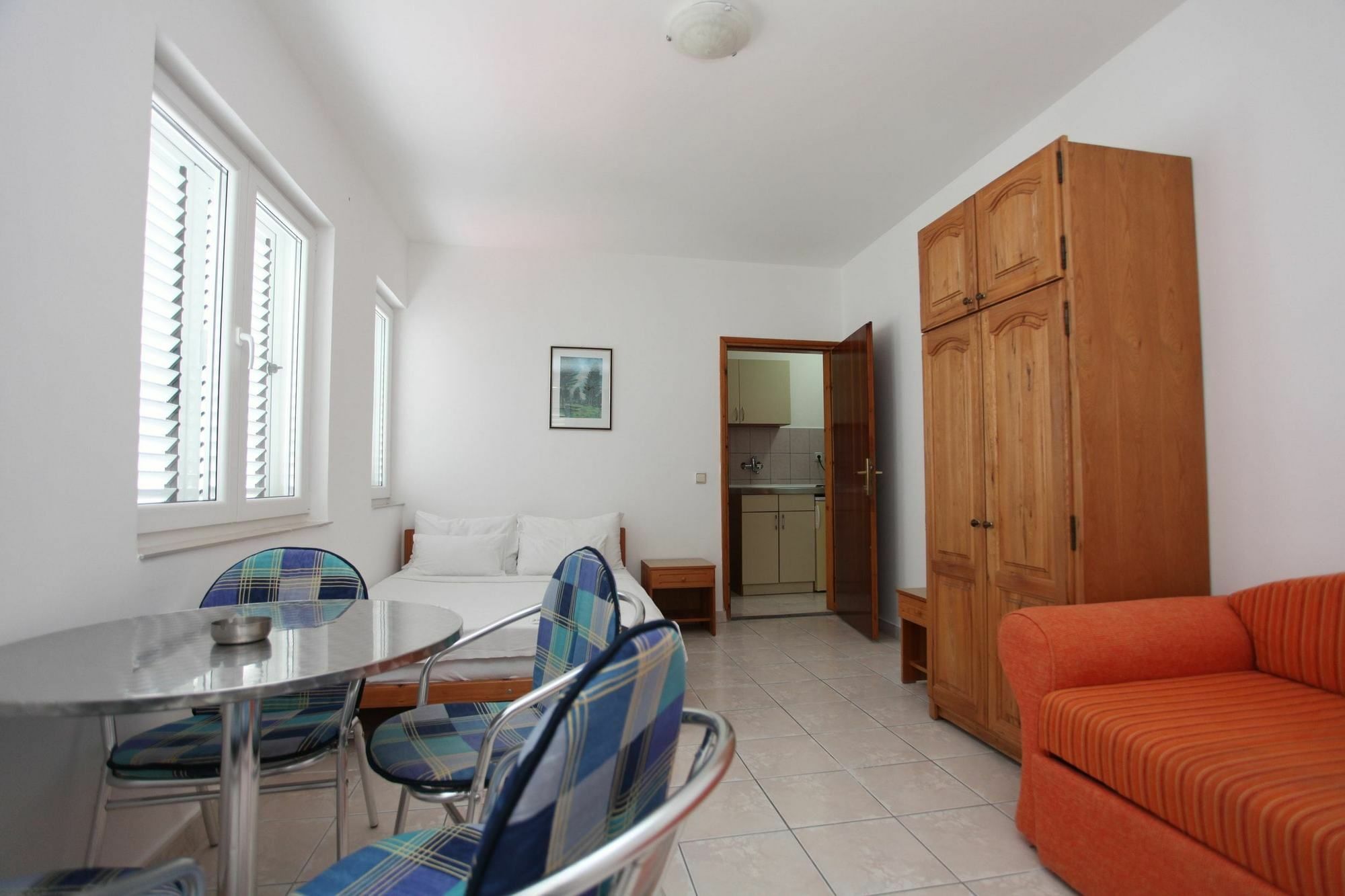 Guest house Memidz