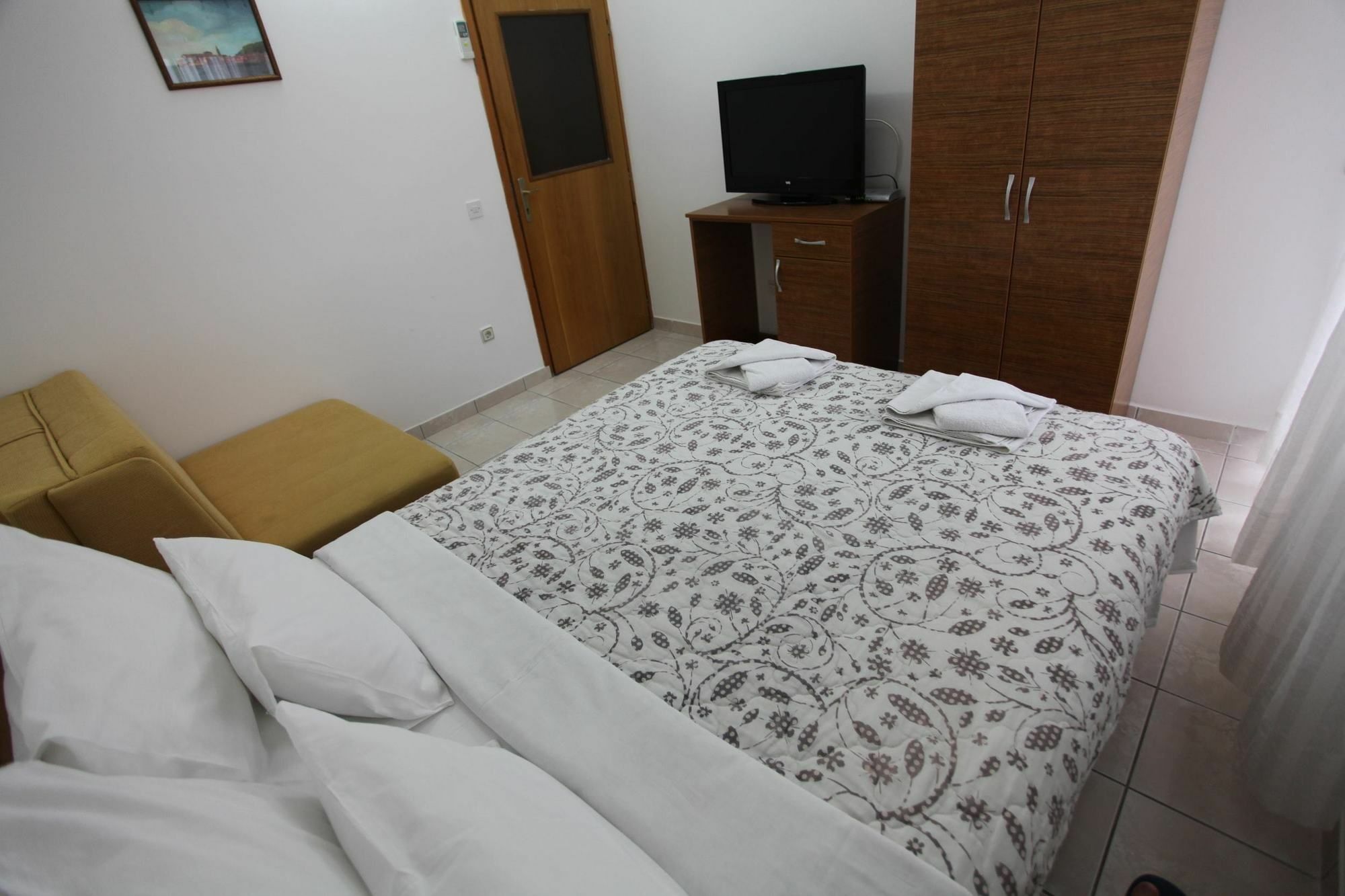 Guest house Memidz 3*