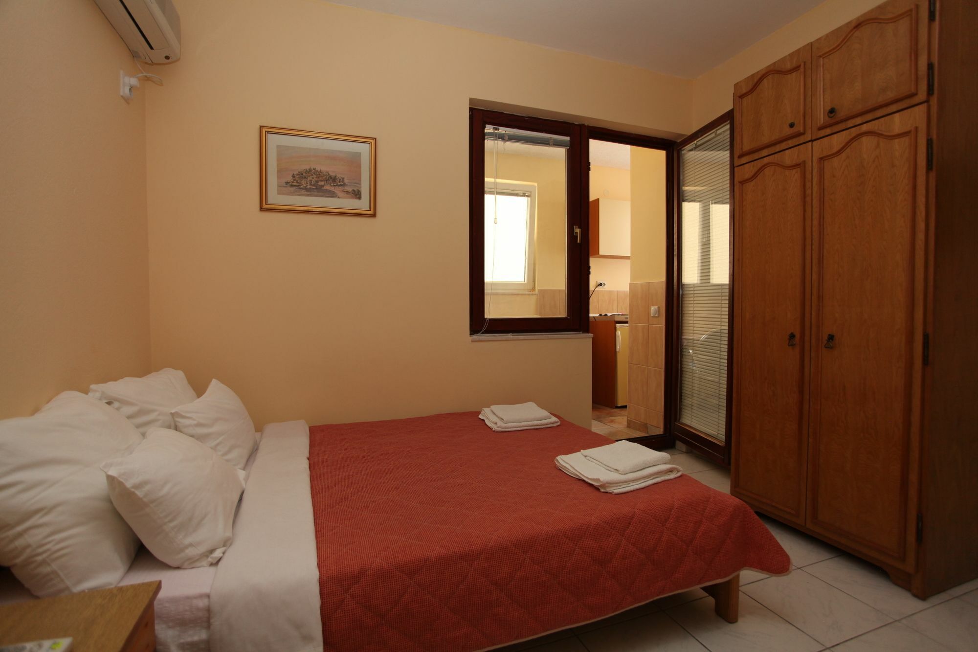 Guest house Memidz 3*